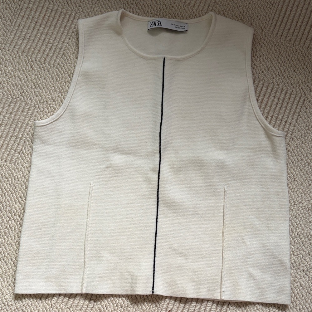 Zara Cream Sleeveless Knit Top with Black Center Stripe